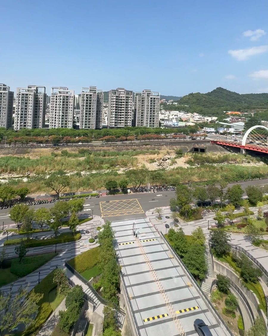 從總太心之所向高樓看出去的心之谷